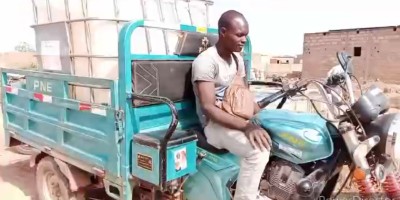 Ouahigouya : Adama, un livreur d’eau entre pénurie et l’insécurité